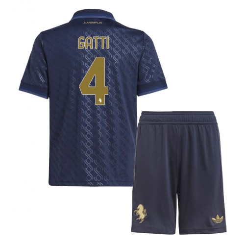 Köpa Billiga Barn Juventus Tredjetröja 2024/25 Federico Gatti 4 Kortärmad (+ Korta byxor) 1 Köpa Billiga Barn Juventus Tredjetröja 2024/25 Federico Gatti 4 Kortärmad (+ Korta byxor)