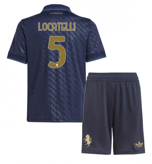 Köpa Billiga Barn Juventus Tredjetröja 2024/25 Manuel Locatelli 5 Kortärmad (+ Korta byxor) 1 Köpa Billiga Barn Juventus Tredjetröja 2024/25 Manuel Locatelli 5 Kortärmad (+ Korta byxor)