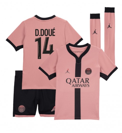 Köpa Billiga Barn Paris Saint-Germain Tredjetröja 2024/25 Desire Doue 14 Kortärmad (+ Korta byxor) 1 Köpa Billiga Barn Paris Saint-Germain Tredjetröja 2024/25 Desire Doue 14 Kortärmad (+ Korta byxor)