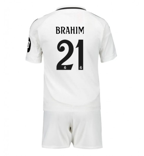 Köpa Billiga Barn Real Madrid Hemmatröja 2024/25 Brahim Diaz 21 Kortärmad (+ Korta byxor) 1 Köpa Billiga Barn Real Madrid Hemmatröja 2024/25 Brahim Diaz 21 Kortärmad (+ Korta byxor)