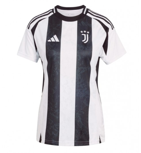 Köpa Billiga Dam Juventus Hemmatröja 2024/25 Danilo Luiz 6 Kortärmad 2 Köpa Billiga Dam Juventus Hemmatröja 2024/25 Danilo Luiz 6 Kortärmad-1