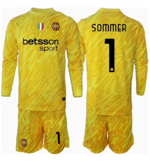 Köpa Billiga Barn Inter Milan Målvakt Bortatröja 2024/25 Yann Sommer 1 Långärmad (+ Korta byxor) 1 Köpa Billiga Barn Inter Milan Målvakt Bortatröja 2024/25 Yann Sommer 1 Långärmad (+ Korta byxor)