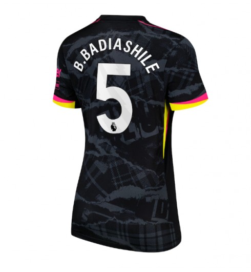 Köpa Billiga Dam Chelsea Tredjetröja 2024/25 Benoit Badiashile 5 Kortärmad 1 Köpa Billiga Dam Chelsea Tredjetröja 2024/25 Benoit Badiashile 5 Kortärmad