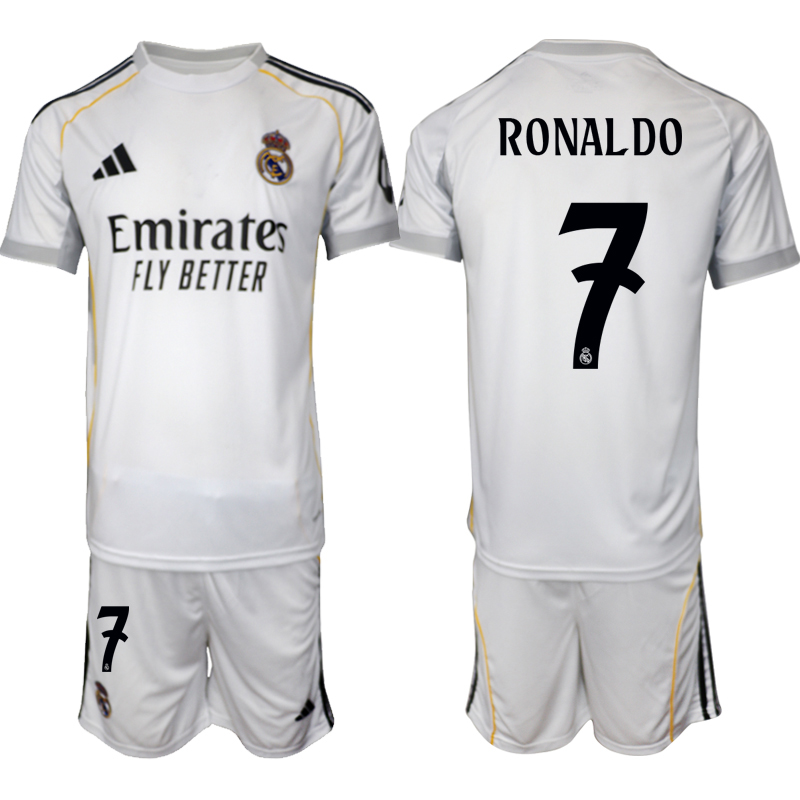 Köp Herr Real Madrid Hemmatröja 2025/26 Cristiano Ronaldo #7 Fotbollsmatchställ (kortärmad tröja + shorts) 1 Köp Herr Real Madrid Hemmatröja 2025/26 Cristiano Ronaldo #7 Fotbollsmatchställ (kortärmad tröja + shorts)