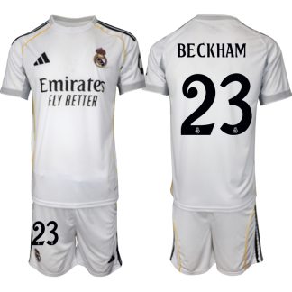 Köp Herr Real Madrid Hemmatröja 2025/26 David Beckham #23 Fotbollsmatchställ (kortärmad tröja + shorts)