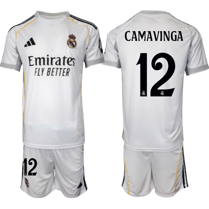 Köp Herr Real Madrid Hemmatröja 2025/26 Eduardo Camavinga #12 Fotbollsmatchställ (kortärmad tröja + shorts) Köp Herr Real Madrid Hemmatröja 2025/26 Eduardo Camavinga #12 Fotbollsmatchställ (kortärmad tröja + shorts)