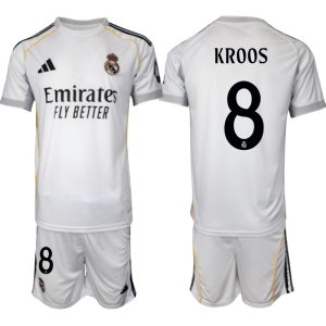 Köp Herr Real Madrid Hemmatröja 2025/26 Toni Kroos #8 Fotbollsmatchställ (kortärmad tröja + shorts)