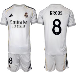 Köp Herr Real Madrid Hemmatröja 2025/26 Toni Kroos #8 Fotbollsmatchställ (kortärmad tröja + shorts)