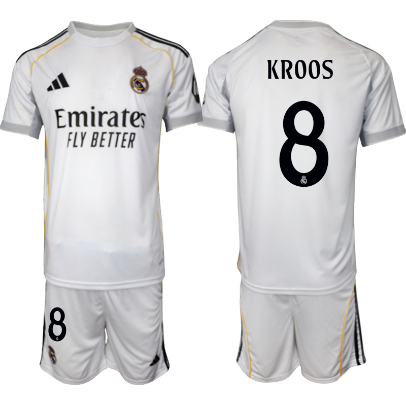 Köp Herr Real Madrid Hemmatröja 2025/26 Toni Kroos #8 Fotbollsmatchställ (kortärmad tröja + shorts) Köp Herr Real Madrid Hemmatröja 2025/26 Toni Kroos #8 Fotbollsmatchställ (kortärmad tröja + shorts)