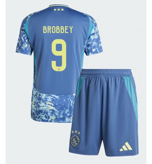 Köpa Billiga Barn AFC Ajax Bortatröja 2024/25 Brian Brobbey 9 Kortärmad (+ Korta byxor) 1 Köpa Billiga Barn AFC Ajax Bortatröja 2024/25 Brian Brobbey 9 Kortärmad (+ Korta byxor)