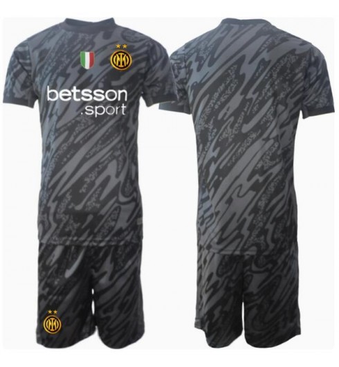 Köpa Billiga Barn Inter Milan Målvakt Tredjetröja 2024/25 Kortärmad (+ Korta byxor) 1 Köpa Billiga Barn Inter Milan Målvakt Tredjetröja 2024/25 Kortärmad (+ Korta byxor)