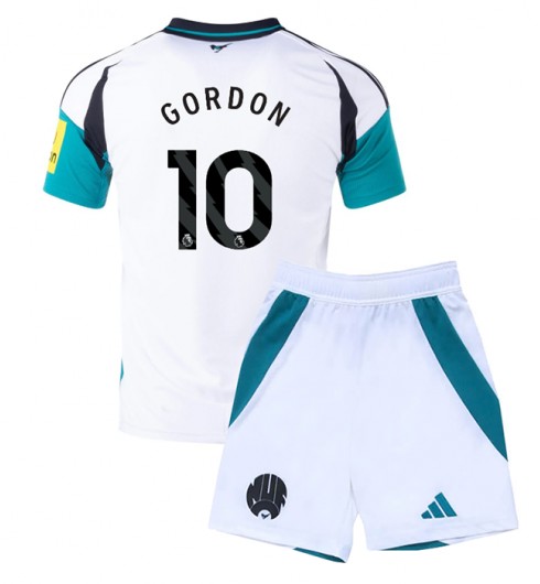 Köpa Billiga Barn Newcastle United Tredjetröja 2024/25 Anthony Gordon 10 Kortärmad (+ Korta byxor) Köpa Billiga Barn Newcastle United Tredjetröja 2024/25 Anthony Gordon 10 Kortärmad (+ Korta byxor)
