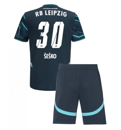 Köpa Billiga Barn RB Leipzig Tredjetröja 2024/25 Benjamin Šeško 30 Kortärmad (+ Korta byxor) Köpa Billiga Barn RB Leipzig Tredjetröja 2024/25 Benjamin Šeško 30 Kortärmad (+ Korta byxor)