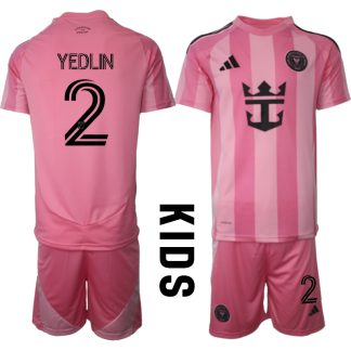 Köpa Fotbollströjor För Barn Inter Miami CF Hemmatröja 2025/26 DeAndre Yedlin 2 Fotbollssats Kortärmad (+ Shorts)