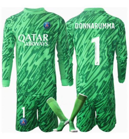 Köp Barn Paris Saint-Germain Målvakt Hemmatröja 2024/25 Gianluigi Donnarumma #1 Fotbollsklädset Långärmad Tröja + Shorts 1 Köp Barn Paris Saint-Germain Målvakt Hemmatröja 2024/25 Gianluigi Donnarumma #1 Fotbollsklädset Långärmad Tröja + Shorts