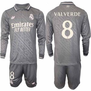 Köp Real Madrid Herr Tredjetröja 2024/25 Federico Valverde 8 Fotbollsställ Långärmad (+ Shorts)