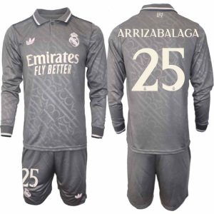 Köp Real Madrid Herr Tredjetröja 2024/25 Kepa Arrizabalaga 25 Fotbollsställ Långärmad (+ Shorts)