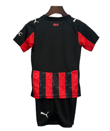 AC Milan Hemmaställ Barn 2025/26 – Kortärmad Fotbollströja + Shorts 2 AC Milan Barn Hemmatröja 2025/26 Kortärmad Fotbollsställ med Shorts-1
