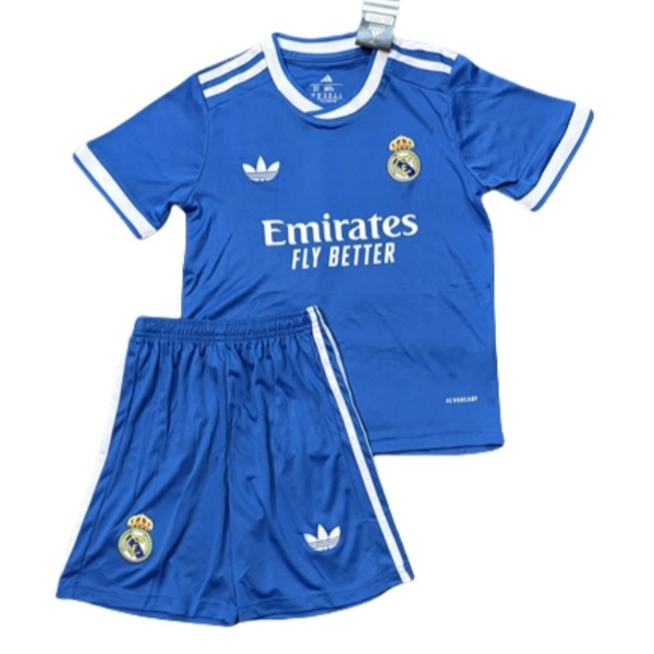 Real Madrid Barn Tredjetröja 2025/26 Kortärmad Fotbollsställ med Shorts 1 Real Madrid Barn Tredjetröja 2025/26 Kortärmad Fotbollsställ med Shorts