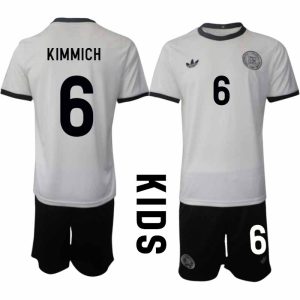 Köp Tyskland Barn Hemmatröja 2025/26 Joshua Kimmich 6 Fotbollsställ Kortärmad (+ Korta byxor) – Tysklands 125-årsjubileumskit