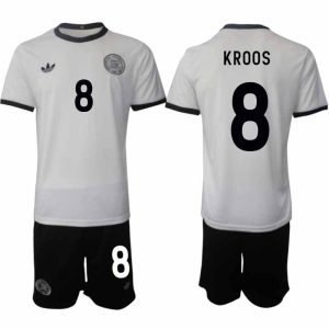 Köp Tyskland Herr Hemmatröja 2025/26 Toni Kroos 8 Fotbollsställ Kortärmad (+ Korta byxor) – Tysklands 125-årsjubileumskit