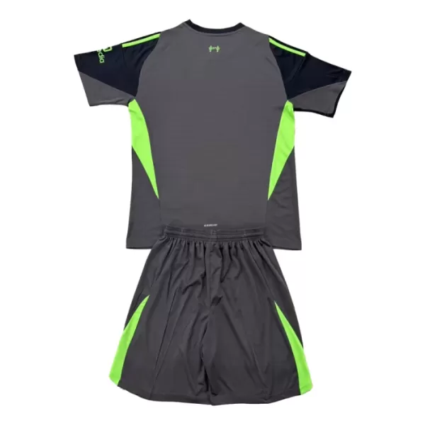 Liverpool Barn Målvaktsställ Svart 2025-26 – Kortärmad Fotbollströja + Shorts 2 Liverpool Barn Målvaktsställ Svart 2025-26 – Kortärmad Fotbollströja + Shorts-1