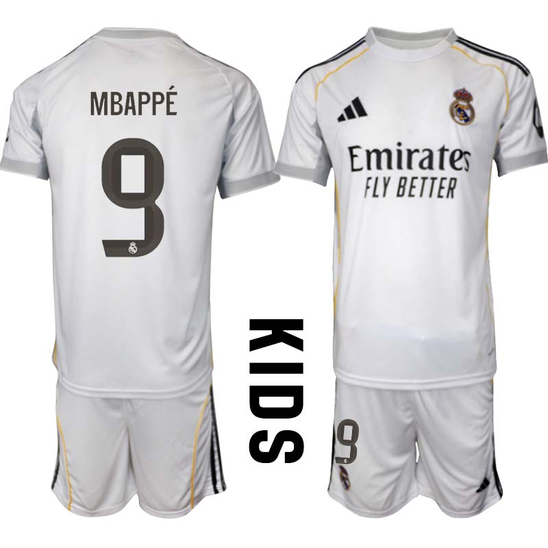 Real Madrid Hemmaställ Barn 2025/26 – Kylian Mbappé 9 – Kortärmad Fotbollströja + Shorts 1 Real Madrid Hemmaställ Barn 2025/26 – Kylian Mbappé 9 – Kortärmad Fotbollströja + Shorts