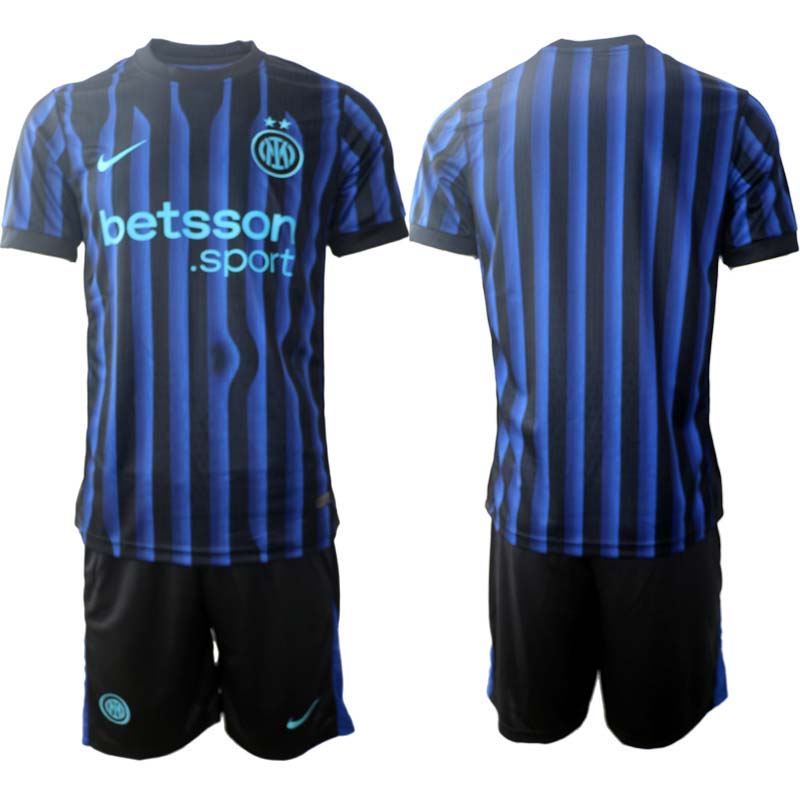 Inter Milan Herr Hemmaställ 2025/26 – Kortärmad Fotbollströja + Shorts 1 Inter Milan Herr Hemmaställ 2025/26 – Kortärmad Fotbollströja + Shorts