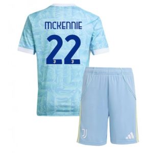 Juventus Barn Bortaställ 2025/26 Weston McKennie 22 Kortärmad Tröja + Shorts
