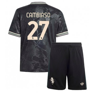 Juventus Barn Tredjeställ 2025/26 Andrea Cambiaso 27 Kortärmad Tröja + Shorts 1 Juventus Barn Tredjeställ 2025/26 Andrea Cambiaso 27 Kortärmad Tröja + Shorts