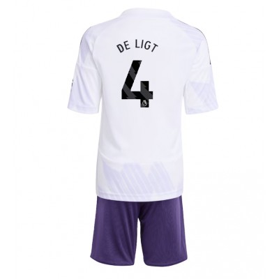 Manchester United Barn Bortaställ 2025/26 Matthijs de Ligt 4 Kortärmad Tröja + Shorts 1 Manchester United Barn Bortaställ 2025/26 Matthijs de Ligt 4 Kortärmad Tröja + Shorts