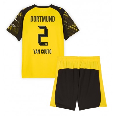 Borussia Dortmund Barn Hemmaställ 2025/26 Yan Couto 2 Tröja + Shorts 1 Borussia Dortmund Barn Hemmaställ 2025/26 Yan Couto 2 Tröja + Shorts