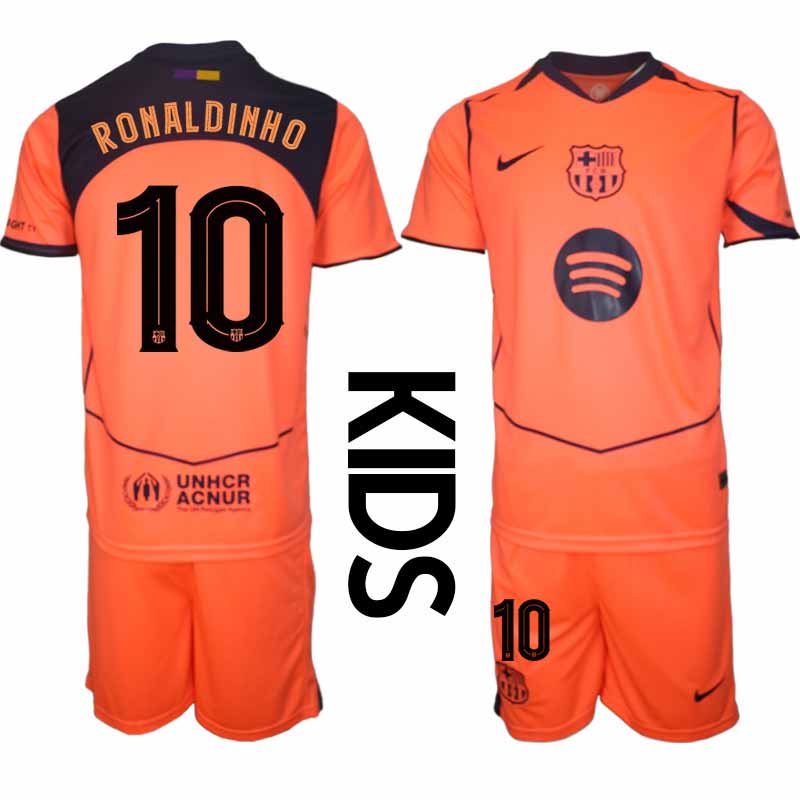 FC Barcelona Barn Tredjeställ Ronaldinho #10 UEFA Champions League 2025-26 Tröja + Shorts 1 FC Barcelona Barn Tredjeställ Ronaldinho #10 UEFA Champions League 2025-26 Tröja + Shorts