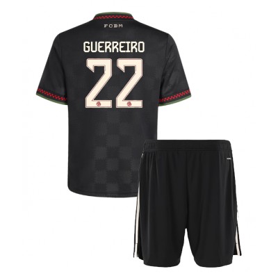 FC Bayern München Barn Tredjeställ 2025/26 Raphaël Guerreiro #22 Kortärmad + Shorts 1 FC Bayern München Barn Tredjeställ 2025/26 Raphaël Guerreiro #22 Kortärmad + Shorts