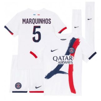 Paris Saint-Germain Barn Bortaställ 2025/26 Marquinhos 5 Kortärmad Tröja + Shorts