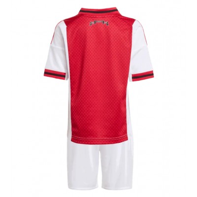 Ajax Barn Hemmatröja 2025/26 – Kortärmad Fotbollsställ med Shorts