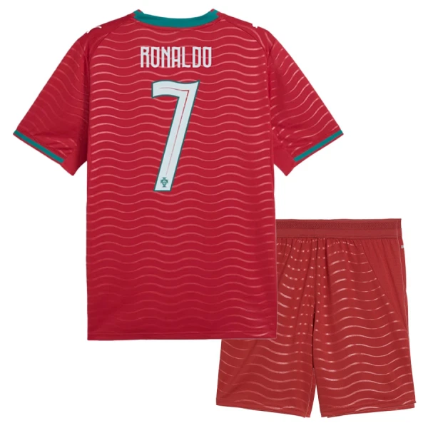 Portugal Hemmatröja VM 2026 Barn Cristiano Ronaldo #7 Kortärmad Fotbollströja + Shorts 1 Portugal VM 2026 Hemmatröja Barn Cristiano Ronaldo #7 Kortärmad Fotbollströja + Shorts
