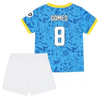 Wolves FC 2025/26 Tredjetröja Barn Set – João Gomes #8 Kortärmad Fotbollströja med Shorts 1 Wolves FC 2025/26 Tredjetröja Barn Set – João Gomes #8 Kortärmad Fotbollströja med Shorts