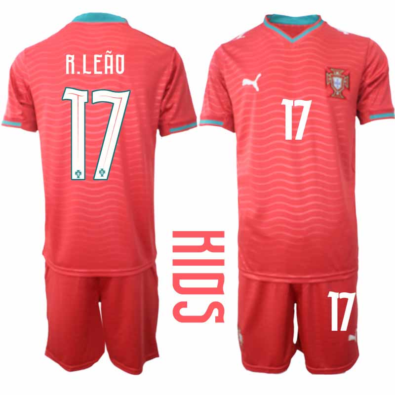 Portugal Barn Hemmaställ VM 2026 Rafael Leão #17 Kortärmad Fotbollströja med Shorts 1 Portugal Barn Hemmaställ VM 2026 Rafael Leão #17 Kortärmad Fotbollströja med Shorts