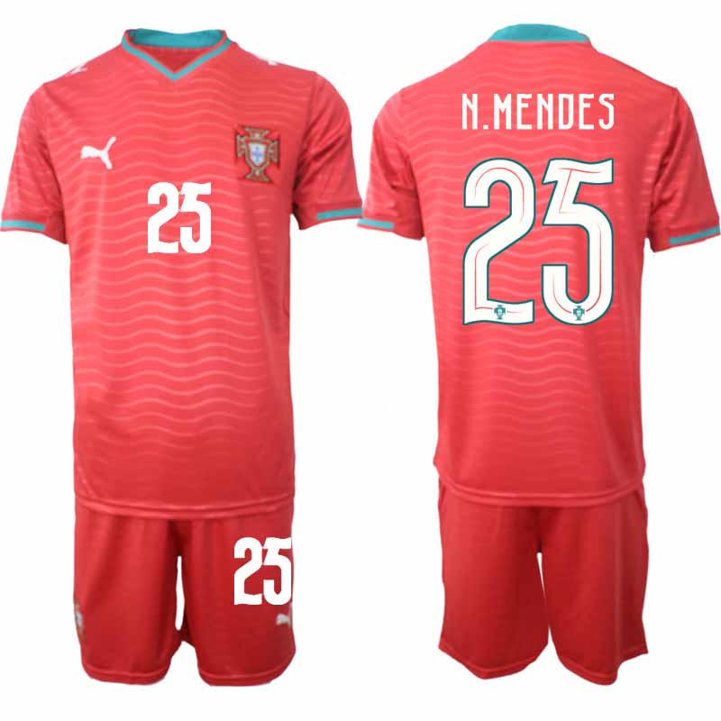 Portugal Hemmaställ VM 2026 Nuno Mendes #25 Herr Kortärmad Fotbollströja med Shorts 1 Portugal Hemmaställ VM 2026 Nuno Mendes #25 Herr Kortärmad Fotbollströja med Shorts