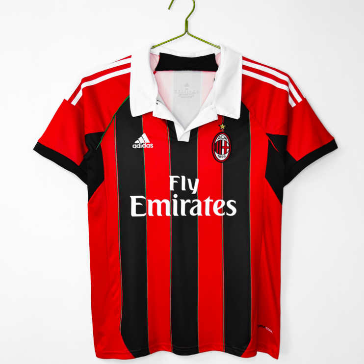AC Milan Retro Hemmatröja 2012/13 – Klassisk Fotbollströja 1 AC Milan Retro Hemmatröja 2012/13 – Klassisk Fotbollströja