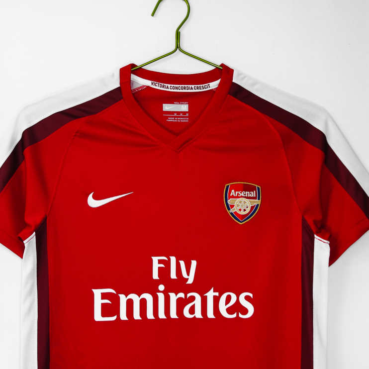 Arsenal Retro Hemmatröja 2008/10 – Klassisk Fotbollströja 4 Arsenal Retro Hemmatröja 2008/10 – Klassisk Fotbollströja - Bild 4