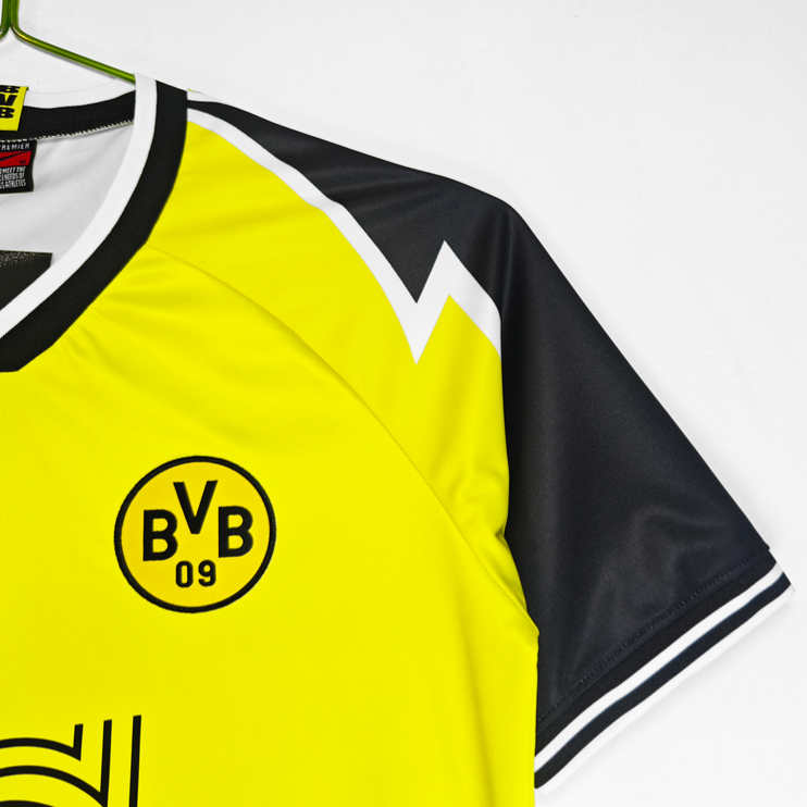 Borussia Dortmund Retro Hemmatröja 1995/96 – Klassisk Fotbollströja 3 Borussia Dortmund Retro Hemmatröja 1995/96 – Klassisk Fotbollströja - Bild 3
