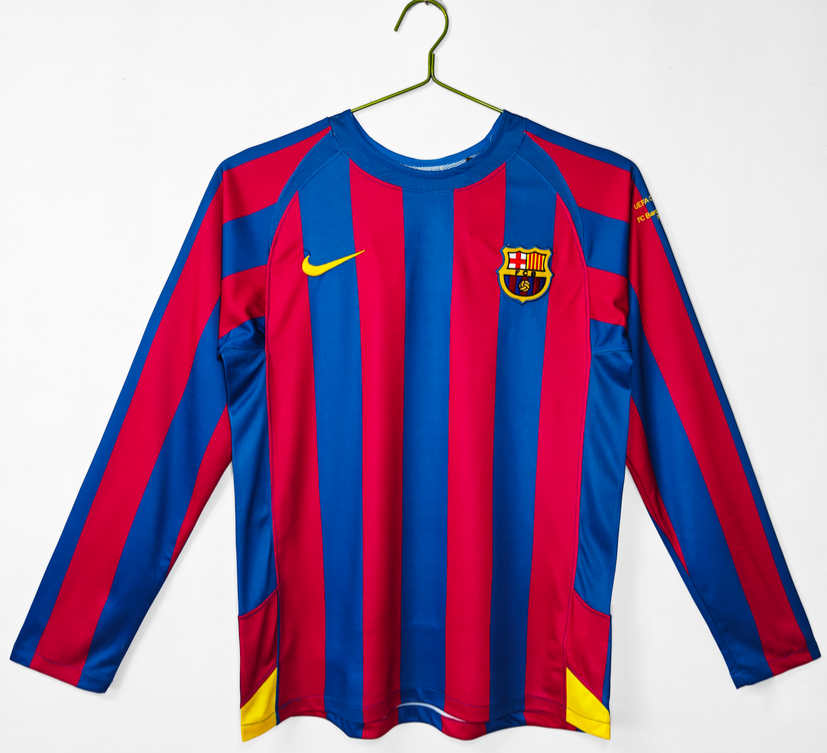 FC Barcelona Retro Hemmatröja 2005/06 – Klassisk Långärmad Fotbollströja 1 FC Barcelona Retro Hemmatröja 2005/06 – Klassisk Långärmad Fotbollströja