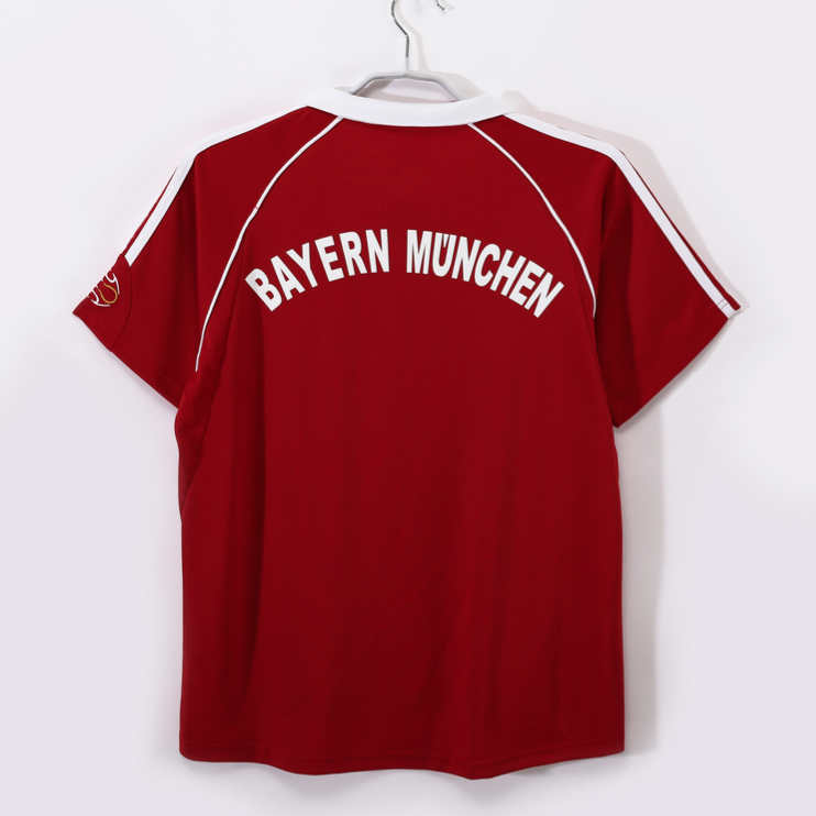 FC Bayern München 2006/07 Retro Hemmatröja – Klassisk Fotbollströja 2 FC Bayern München 2006/07 Retro Hemmatröja – Klassisk Fotbollströja