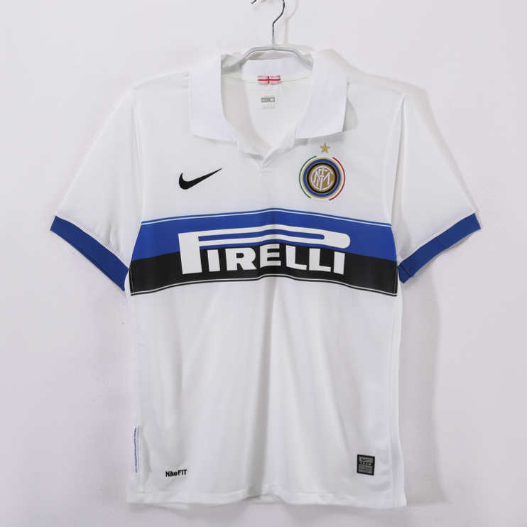 Inter Milan 2009/10 Retro Bortatröja – Klassisk Vit Fotbollströja 1 Inter Milan 2009/10 Retro Bortatröja – Klassisk Vit Fotbollströja