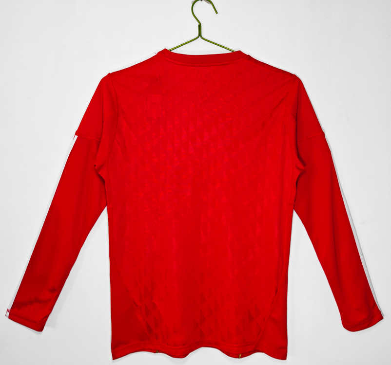 Liverpool Retro Hemmatröja 2010/11 – Klassisk Långärmad Fotbollströja 2 Liverpool Retro Hemmatröja 2010/11 –Långärmad Fotbollströja