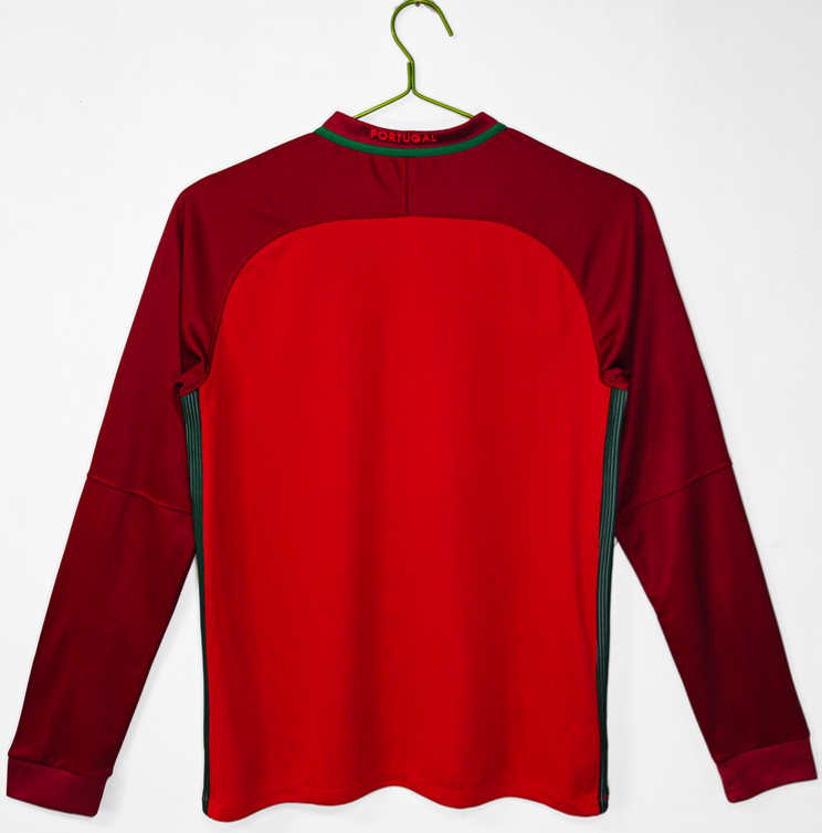 Portugal Retro Hemmatröja 2016 – Klassisk Långärmad Fotbollströja 2 Portugal Retro Hemmatröja 2016 – Klassisk Långärmad Fotbollströja-1