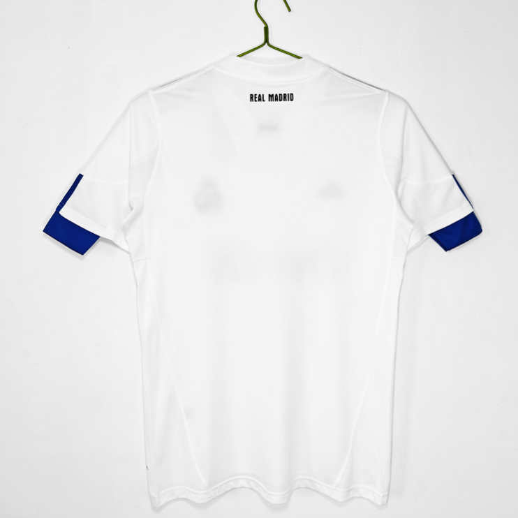 Real Madrid 2010/11 Retro Hemmatröja – Klassisk Fotbollströja 2 Real Madrid 2010/11 Retro Hemmatröja – Klassisk Fotbollströja - Bild 2