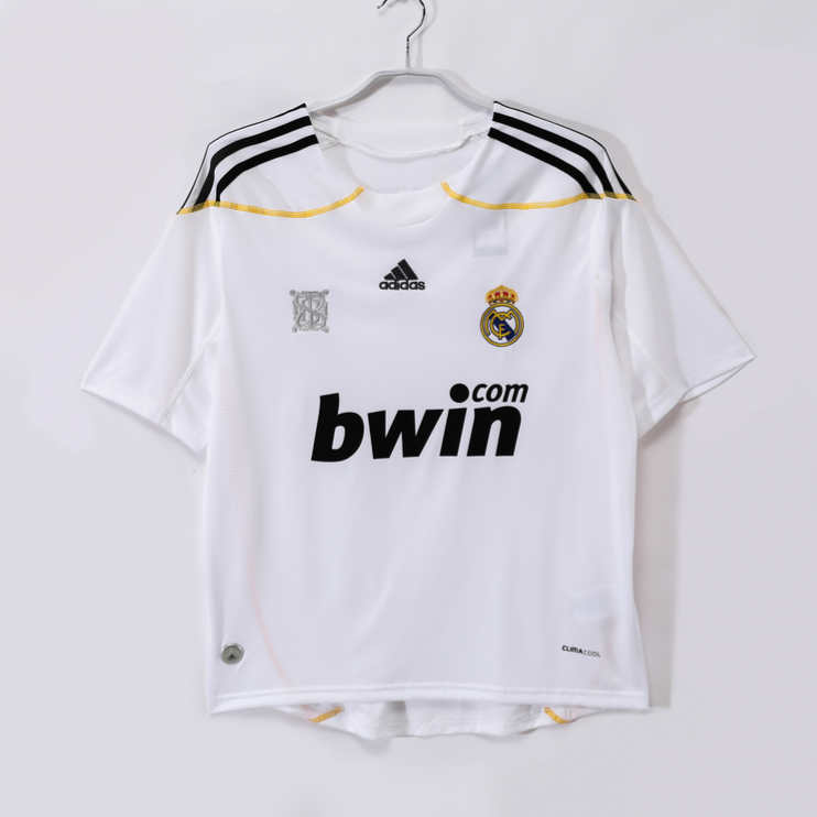 Real Madrid Hemmatröja 2009/10 Retro Fotbollströja Real Madrid Hemmatröja 2009/10 Retro Fotbollströja